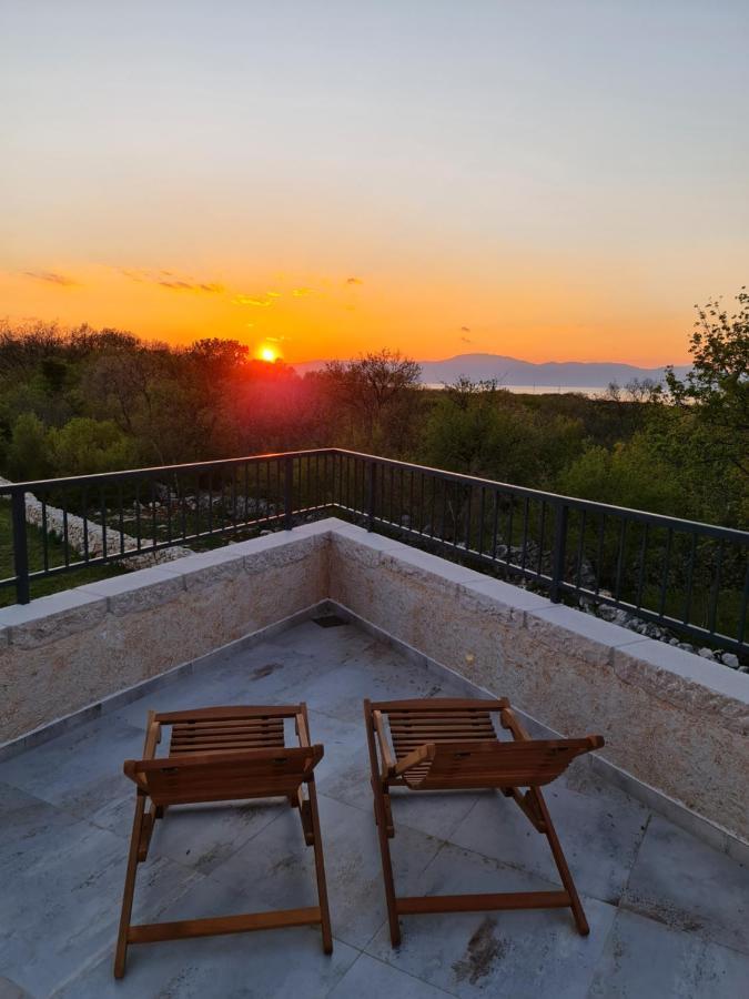 Boutique Resort Osma - Adults Only Malinska Exterior photo