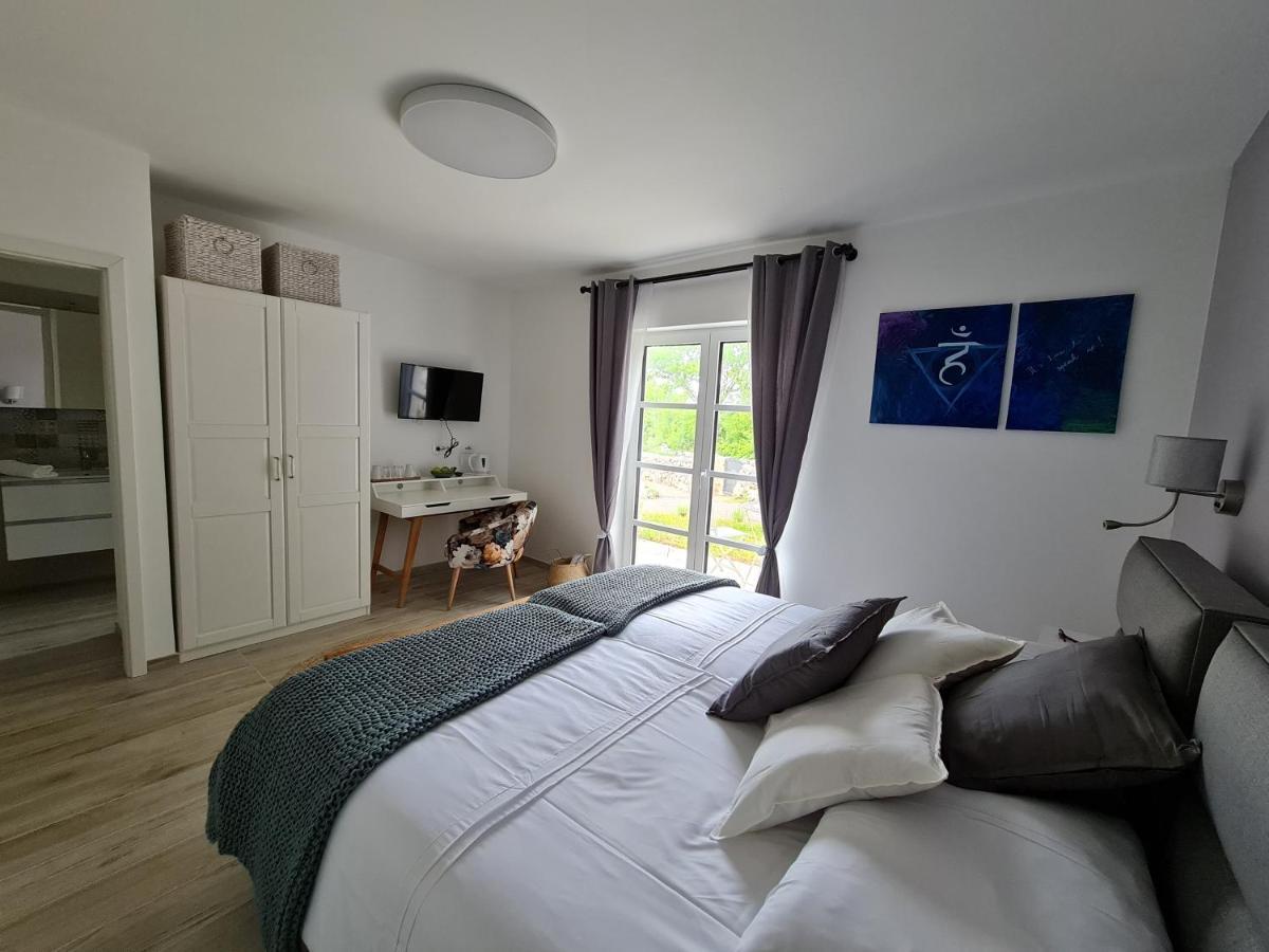 Boutique Resort Osma - Adults Only Malinska Exterior photo
