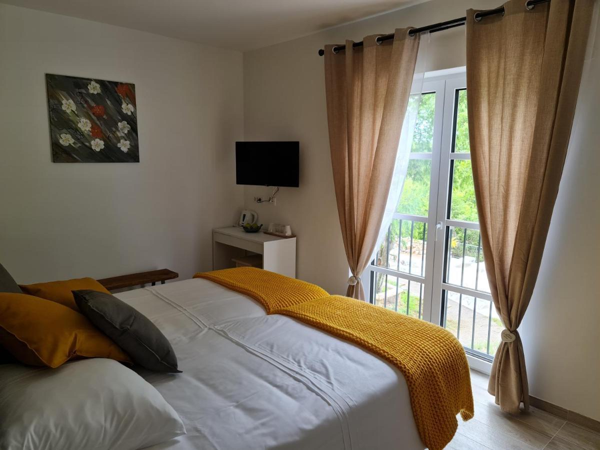 Boutique Resort Osma - Adults Only Malinska Exterior photo